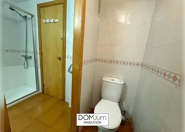Domuum Holidays - Marathon Apartamento *