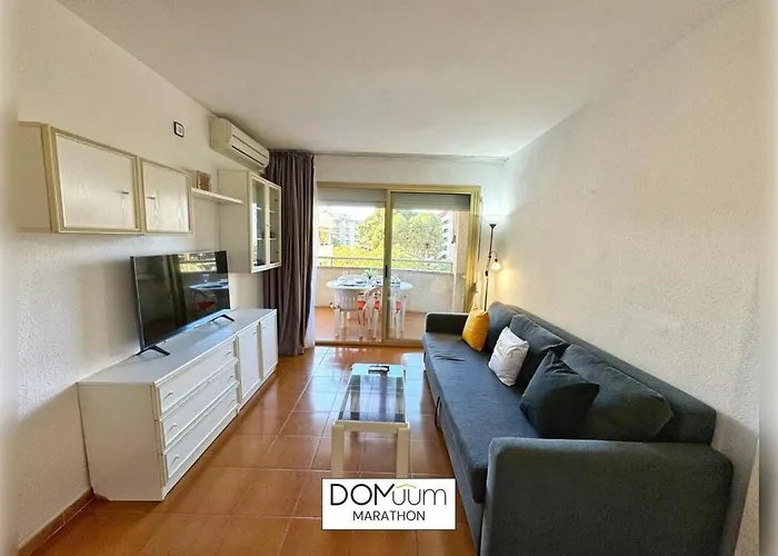 Domuum Holidays - Marathon Salou